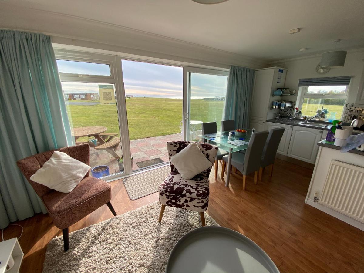 Bayview Self-Catering Coastal Bungalow In Rural West Wight Freshwater Zewnętrze zdjęcie